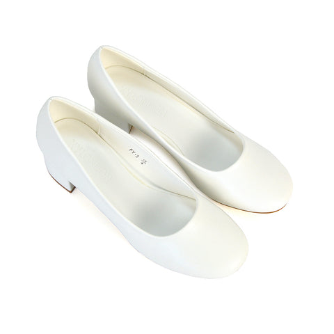white classic court shoes, white bridal heels, classic court shoes, bridal heels