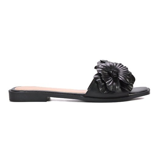 black flat sandals, women’s black flat slip on flower detail sandals, black beach vacation sandals