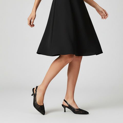 kitten heels black