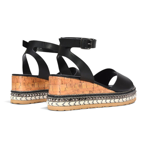Trendy black summer sandals 2026, Stylish black wedge sandals for dresses and jeans, Women’s black wedge heels