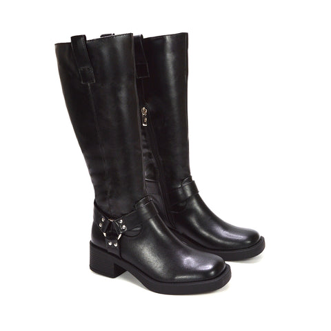 black block heel boots, black heeled boots, block heel boots, heeled boots, low block heel knee boots, women’s boots for fall and winter, trendy knee-high boots for women