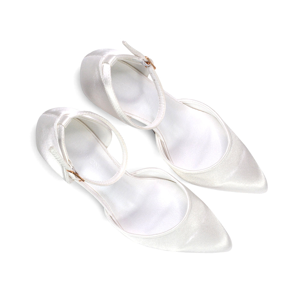 Ivory strappy court shoes, Elegant ivory pointed toe heels for bridal wear