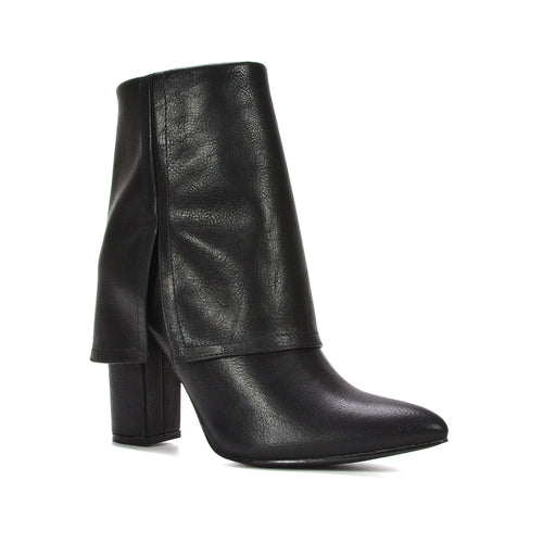 black ankle boots, black heeled ankle boots, ankle boots, heeled ankle boots, Women’s ankle boots, Women’s high block heel ankle boots, Fall and winter fashion boots, ankle boots fold over, leather fold over boots, women's fold over boots, black shark boots
