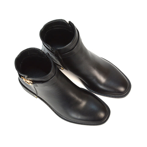 black flat chelsea ankle boots, ladies black chelsea boots, women's black chelsea boots, women's casual boots