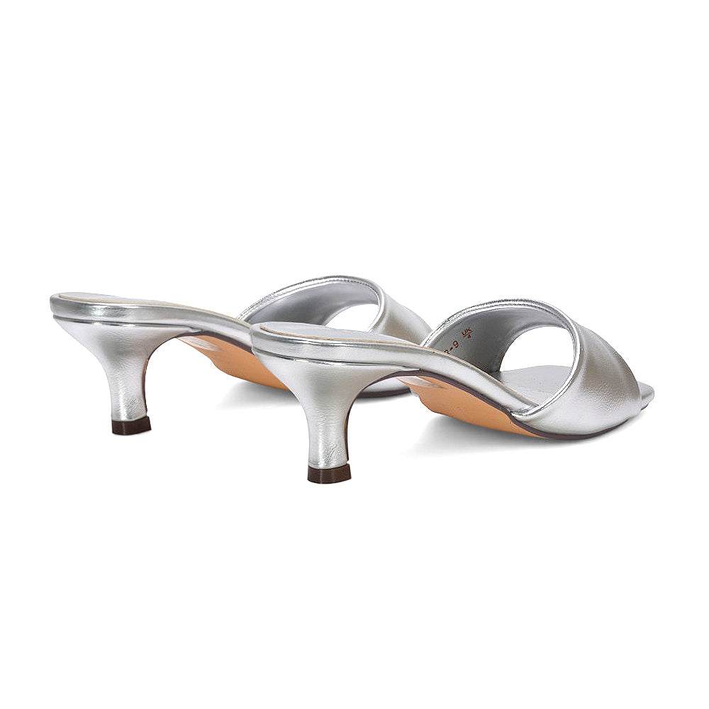 kitten heel mules, comfortable heeled sandals, low heel mule sandals for everyday wear, everyday heeled sandals, silver slip on heels, silver strappy heels