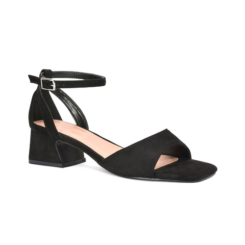black strappy heels, strappy heels, ankle strappy block heels, low block heel strappy sandals