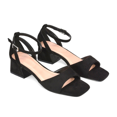black heeled sandals, heeled sandals, low block heels for women, strappy low heel sandals, prom heels, prom shoes