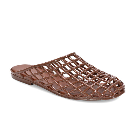 slip on sandals, lightweight slip on summer sandals, trendy jelly sandals 2026, slip on mule sandals UK, brown holiday sandals, brown mule sandals