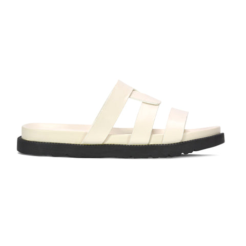 white summer sandals for women, white chunky flat slip on sandals, comfortable white chunky flat sandals for summer outfits