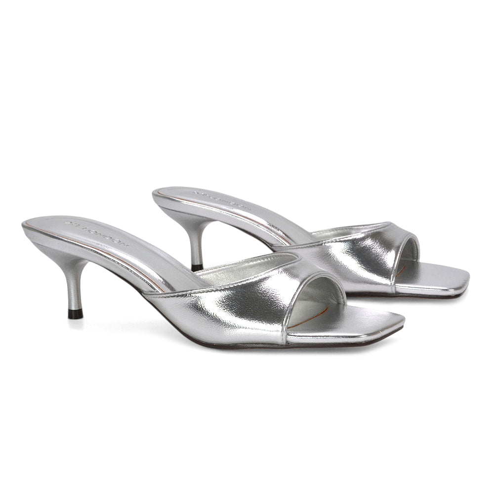 The XY London Heel Sandal for Women Collection 3 NZ 1 silver metallic 3 57c6a52f 6802 4e27 833f a579580510b1