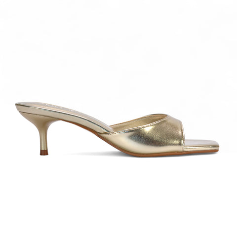 gold stilettos, gold stiletto heels, stilettos, stiletto heels