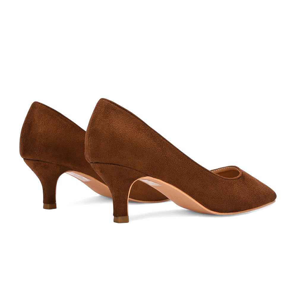 Best brown heels for weddings, Elegant brown heels for women, kitten heel court shoes, low heels