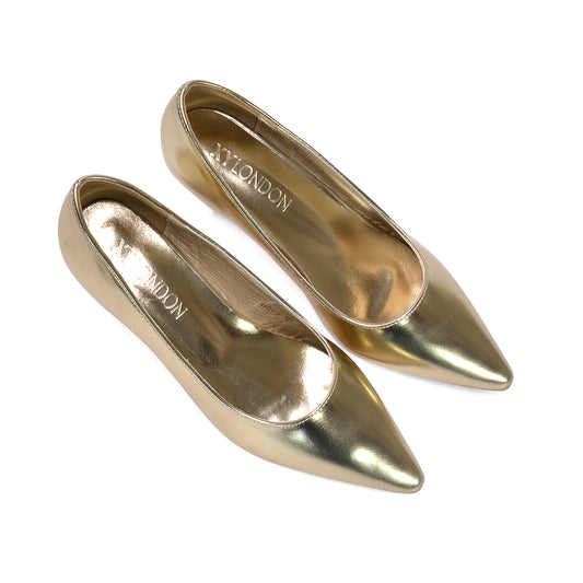 Gold shoes for cocktail parties, Gold formal shoes for ladies, Metallic gold heels