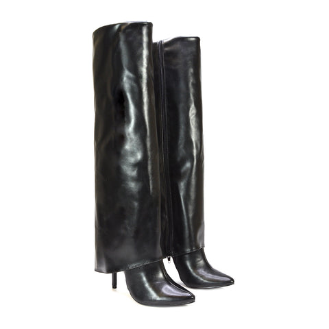 black festival shoes, Ibiza outfits, black concert boots, festival shoes, concert boots