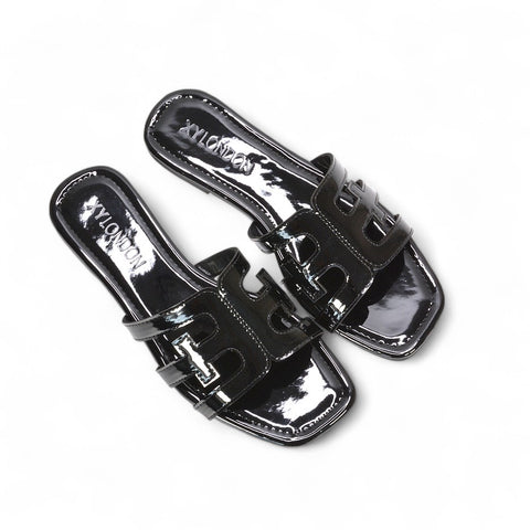black cut out sandals, black strappy sandals, cut out sandals, strappy sandals