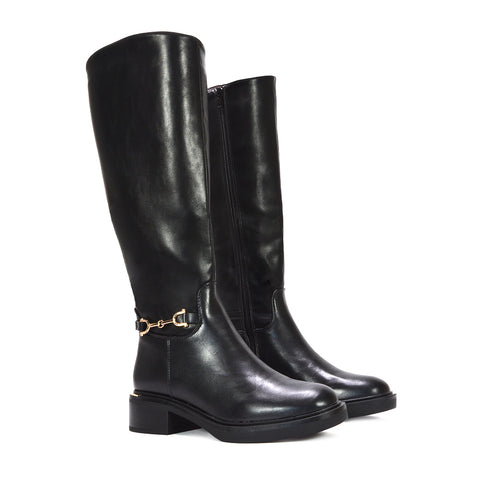 faux leather equestrian boots women’s fashion, dressy black boots for evening outings, trendy faux leather tall boots for fall outfits, women’s boots with metal horsebit detail