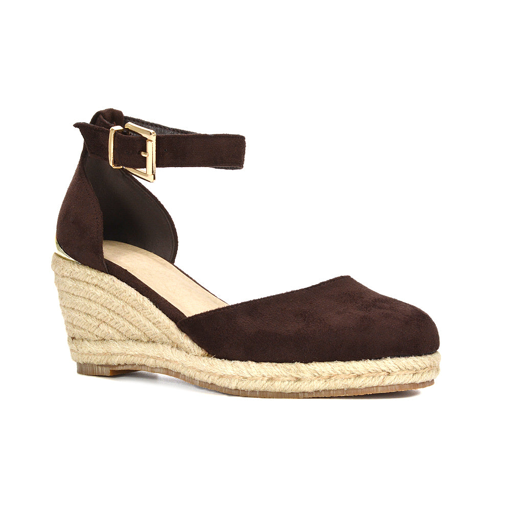 closed toe wedge sandals, breathable closed toe summer shoes, resort wear shoes women, comfortable summer wedges women, breathable fabric espadrilles, brown heels