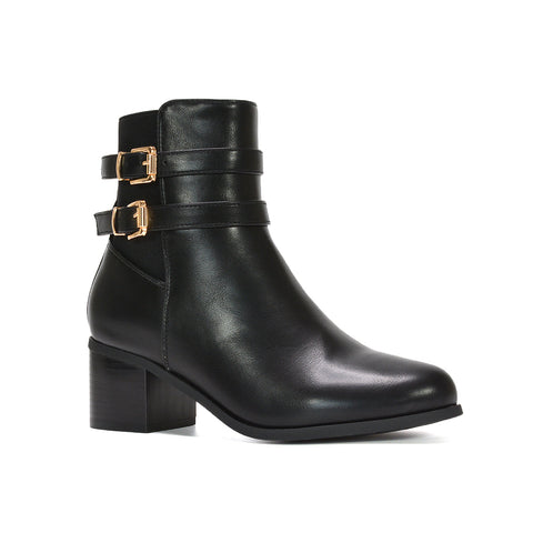 Comfortable ankle boots for fall, Ankle boots with buckle, Chic black boots for women