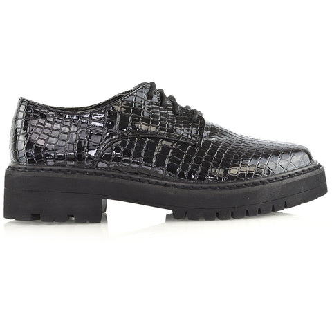 black croc | XY London | chunky sole brogues ,girls school shoes in black ,womens work shoes ,chunky shoes in black croc