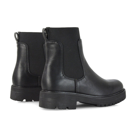black patent | XY London | chunky ankle boots,A/W collection boots,womens boots online,ladies ankle boots,black patent boots