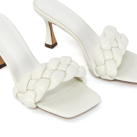 White UK 3 | EU 36 | US 5 | XY London
