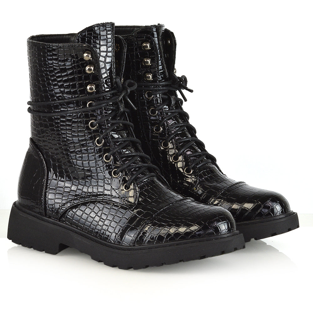 Black UK 4 | EU 37 | US 6 | XY London
