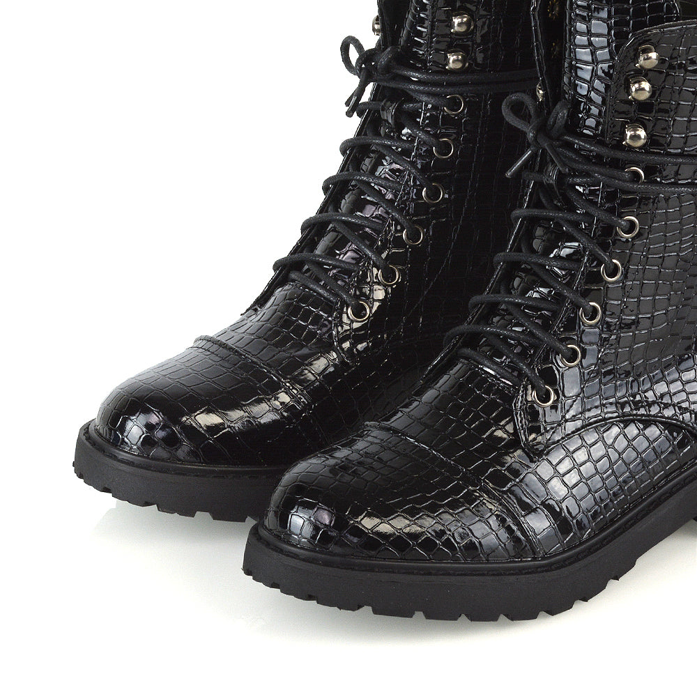 Black UK 4 | EU 37 | US 6 | XY London
