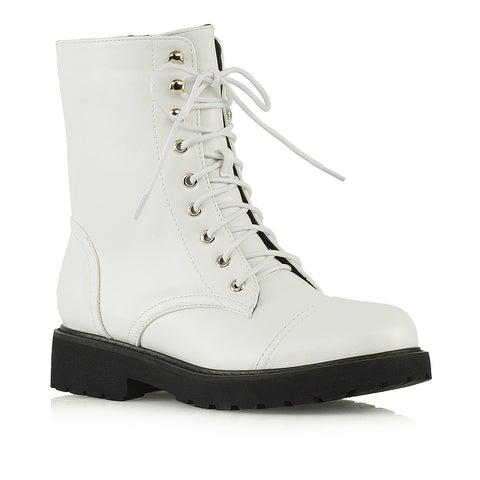 White UK 3 | EU 36 | US 5 | XY London