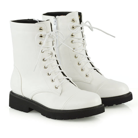 White UK 6 | EU 39 | US 8 | XY London