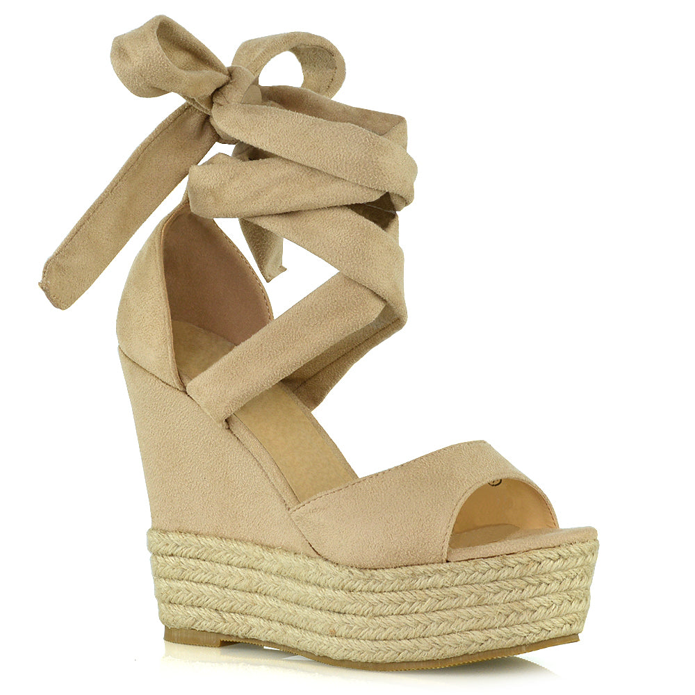 Nude UK 7 | EU 40 | US 9 | XY London