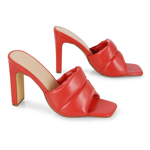 Red UK 6 | EU 39 | US 8 | XY London