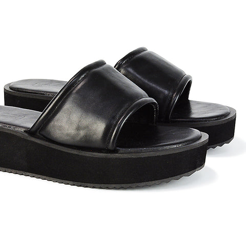 Nude synthetic leather | XY London | Nude Flatform Sandals,Nude Sliders,Nude Slides,Nude Flatform Sandals