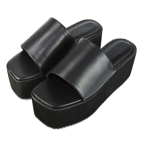 Black Synthetic Leather UK 7 | EU 40 | US 9 | XY London