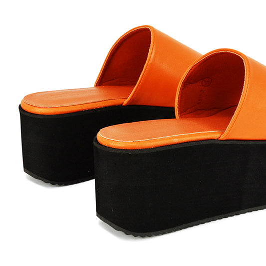 Black Synthetic leather| XY London | Black Sandals,Black Flatforms,Black Flatform Sandals,Black Platforms,Black Slides