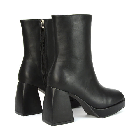 Black Synthetic Leather | XY London | Black Boots,Black Booties,Black Platform Boots,Black Platform Booties,Black High Heel Boots