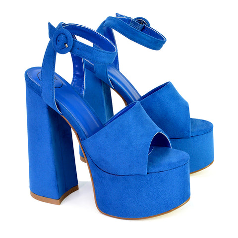 Blue UK 3 | EU 36 | US 5 | XY London