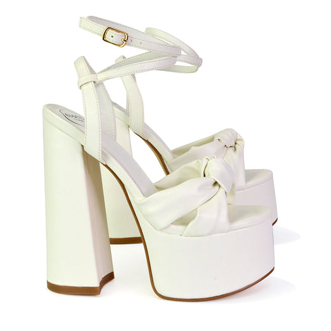 | XY London | black heels,black high heels,black platform heels,black block heels,black strappy heels