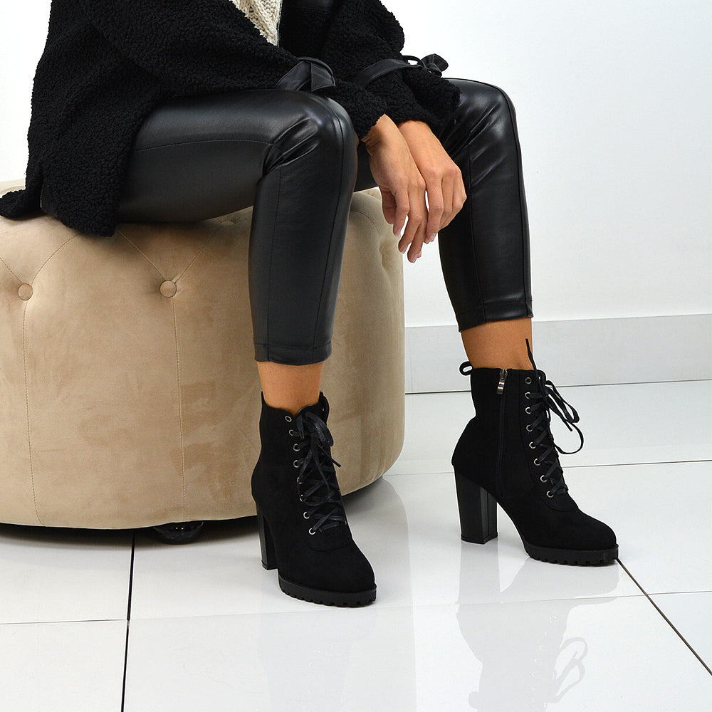 | XY London