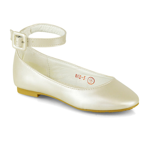 Ivory UK 12 | EU 31 | US 13 | XY London