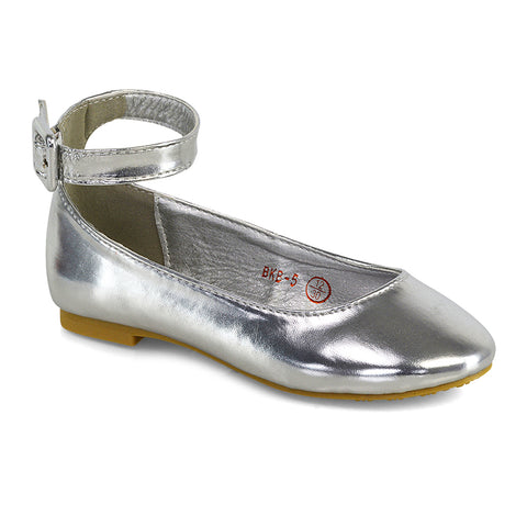 Silver UK 11 | EU 29 | US 12 | XY London
