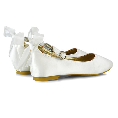 Ivory UK 13 | EU 32 | US 1 | XY London