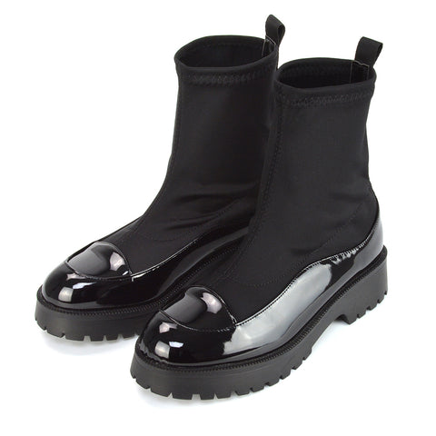 Black Patent UK 8 | EU 41 | US 10 | XY London