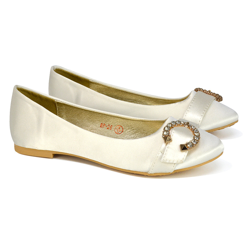 Ivory UK 3 | EU 36 | US 5 | XY London