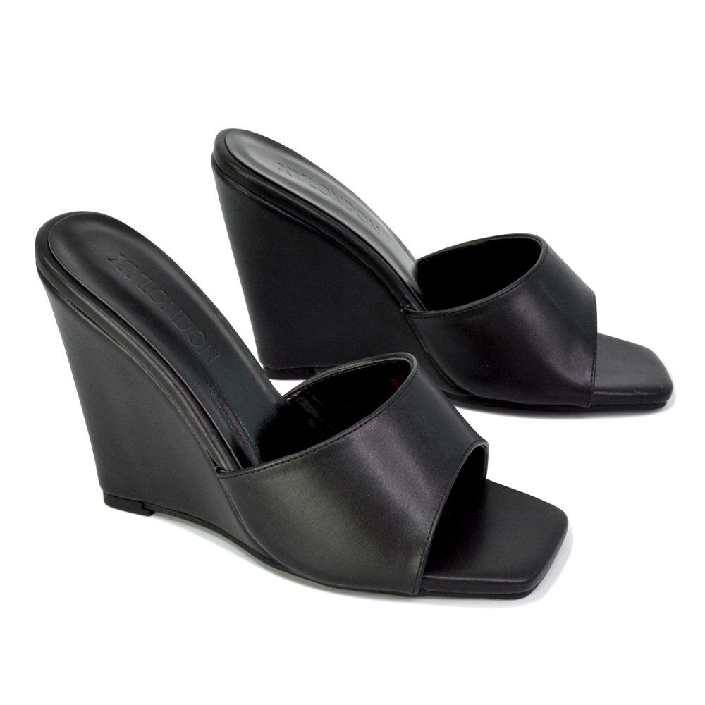Black UK 3 | EU 36 | US 5 | XY London