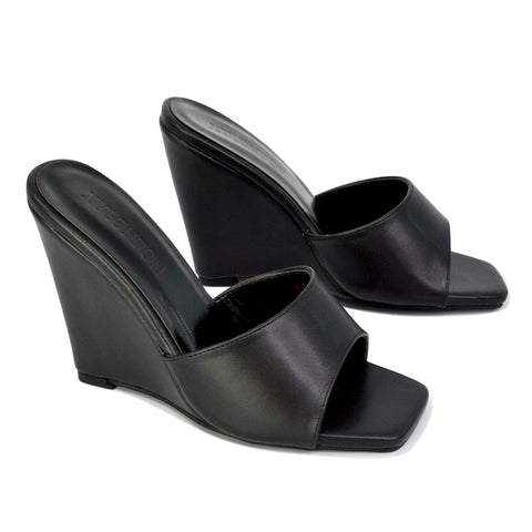 Black UK 3 | EU 36 | US 5 | XY London