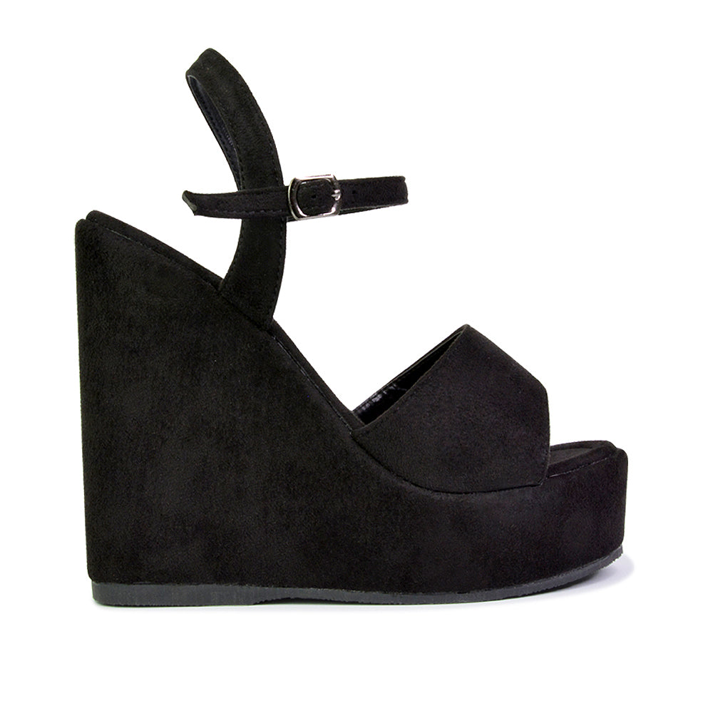 Black UK 3 | EU 36 | US 5 | XY London