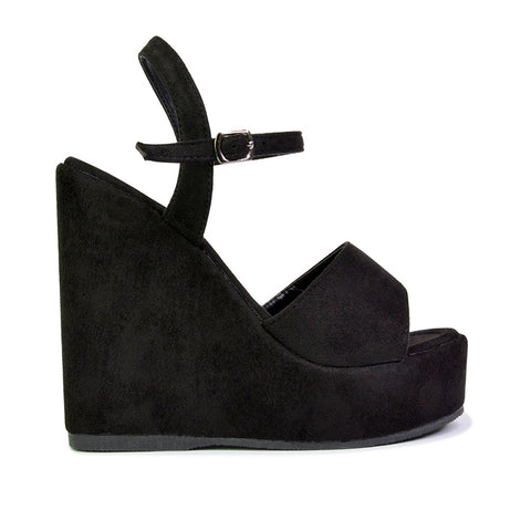 Black UK 3 | EU 36 | US 5 | XY London