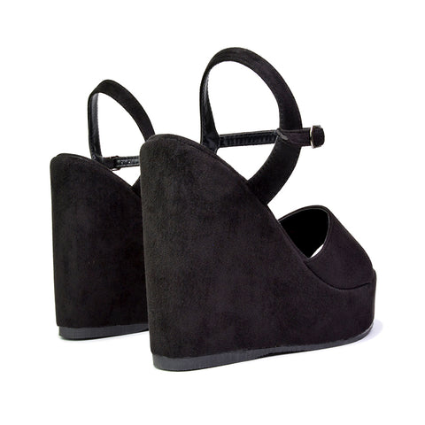 Black UK 3 | EU 36 | US 5 | XY London