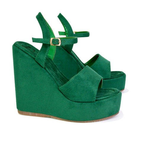 Green UK 4 | EU 37 | US 6 | XY London