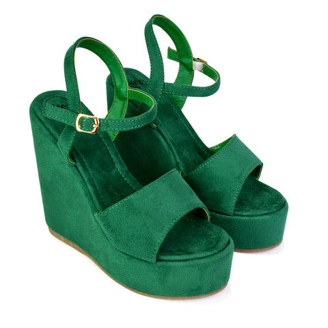 Green UK 3 | EU 36 | US 5 | XY London